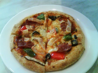 Italian Deluxe 7 inch Thin Crust RM 11.90