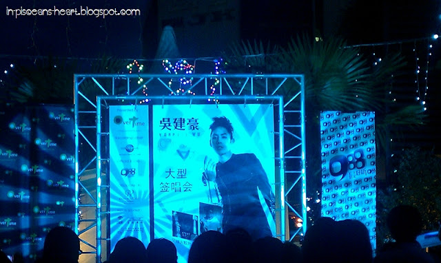 IMAG1381 | Vanness Wu 吳建豪 C'est la V Promo Tour 2011 @ Overtime Rivercity, Jalan Ipoh