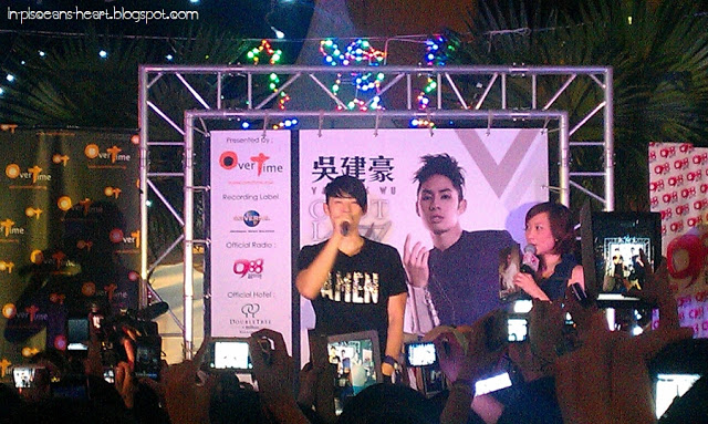 IMAG1384 | Vanness Wu 吳建豪 C'est la V Promo Tour 2011 @ Overtime Rivercity, Jalan Ipoh