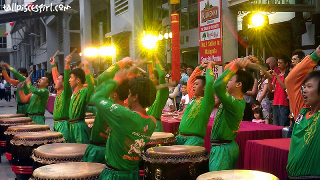 IMAG0749 | 250 feet Lou Sang Ceremony @ Jaya One