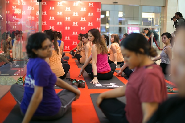 tallpiscesgirl X Yoga on International Women's Day 2016