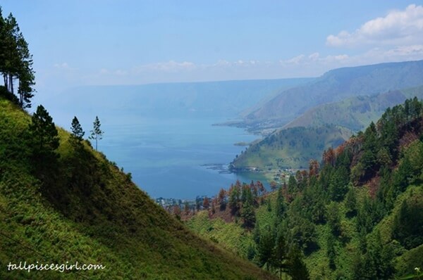 Magnificent view of Lake Toba on the way down