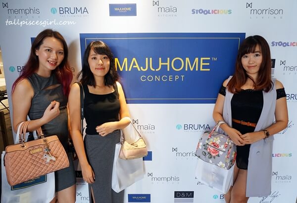 With my girls @ MajuHome Concept's Grand Concept