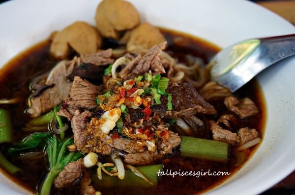 Boat Noodle Soup with Beef @ Ao Nang Boat Noodle (Price: 50 baht)